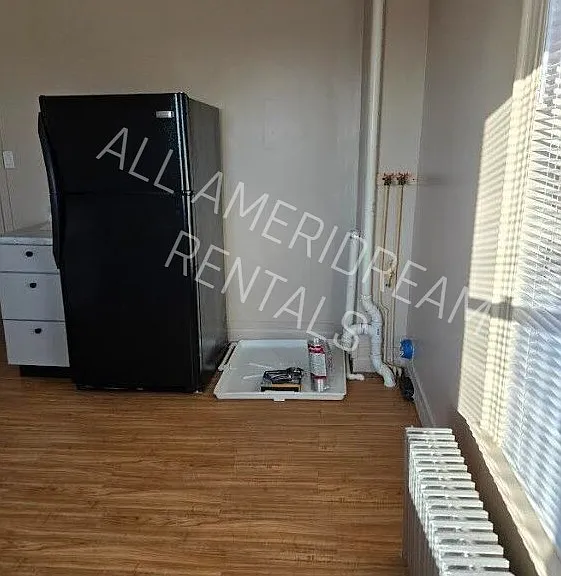 920 Carlisle St #2 — Photo 5