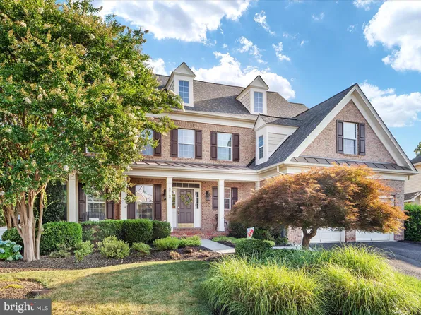 318 Fairfax St, Berryville, VA 22611