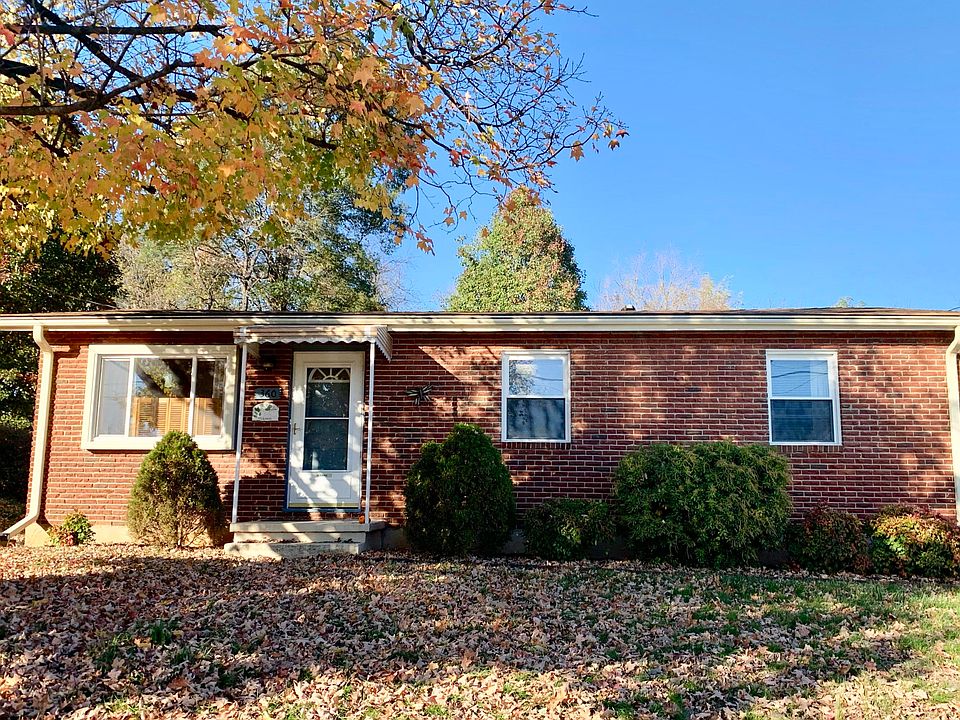 1st image of 360 Koogler Dr NW