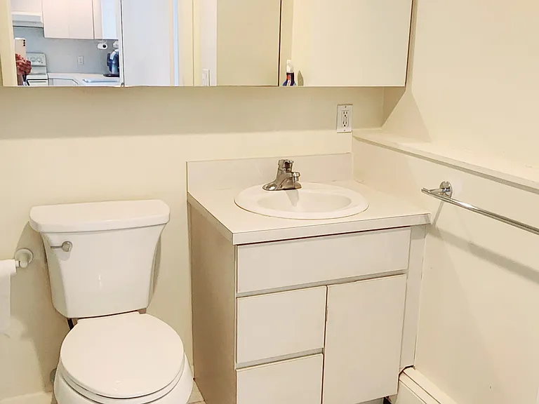 720 Jay Way #1 — Photo 3