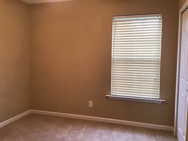 107 Sentinel Ct — Photo 10