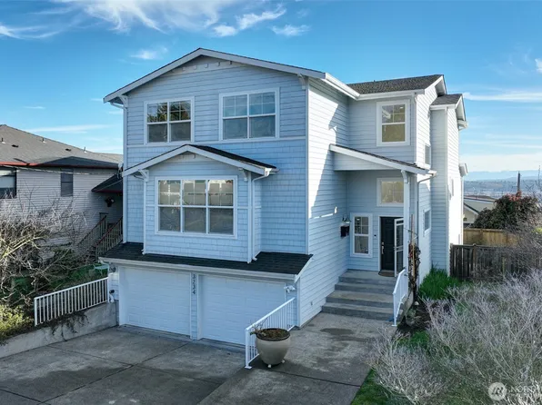 3234 Belvidere Avenue SW, Seattle, WA 98126