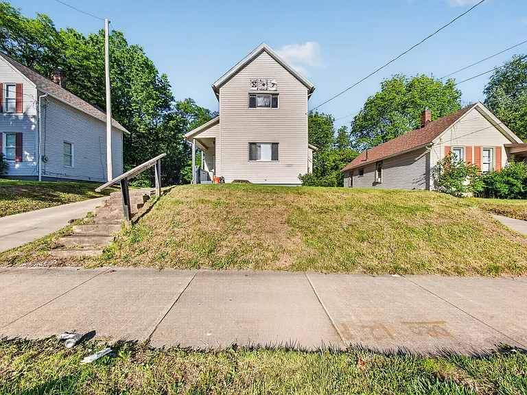 511 Brown St — Photo 4