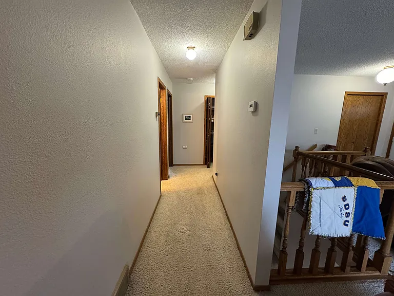 1403 Orchard Dr — Photo 7