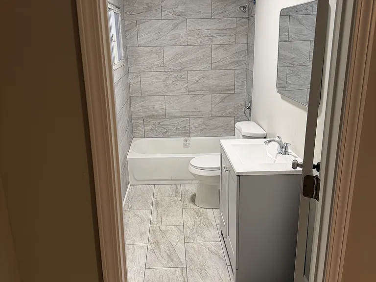17046 Bulger Ave — Photo 5