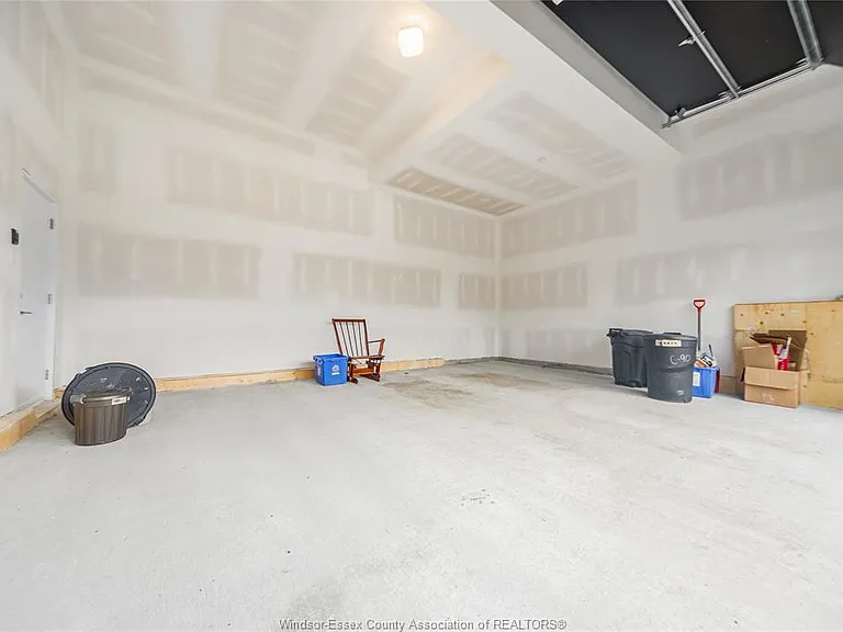 90 Rutile St — Photo 38