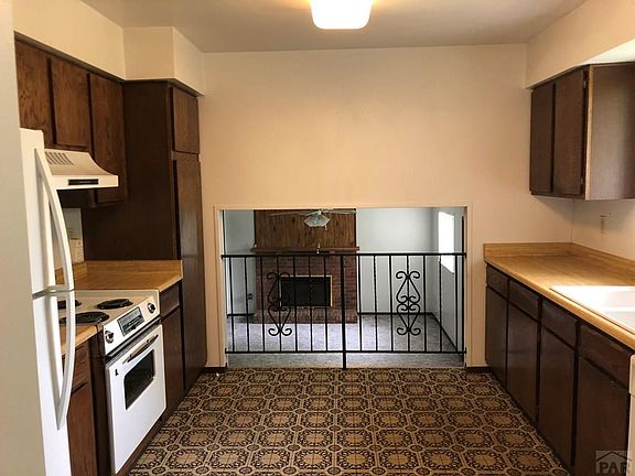 5th image of 1209 Bluestem Blvd