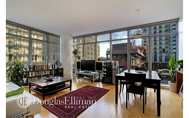 Rented by Douglas Elliman | media 37