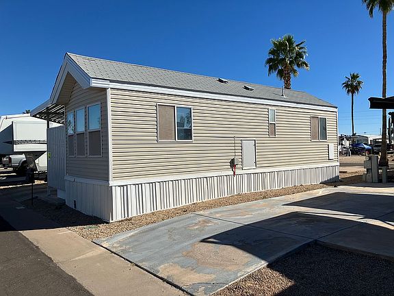 2nd image of 3020 E Main St #C87
