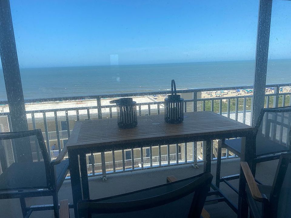 Oceanfront balcony