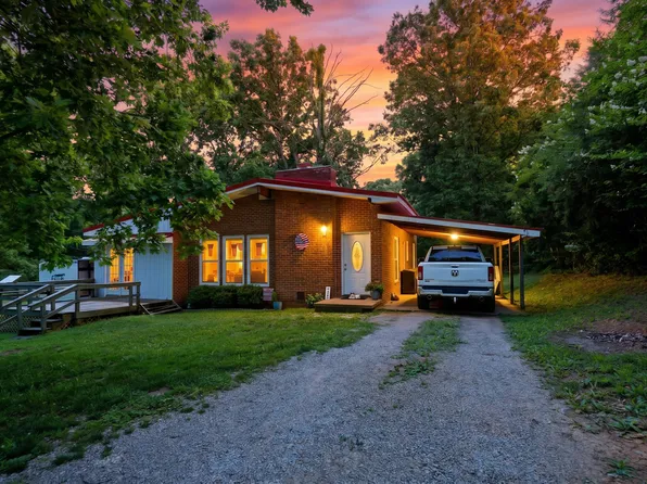625 County Road 393, Thayer, MO 65791