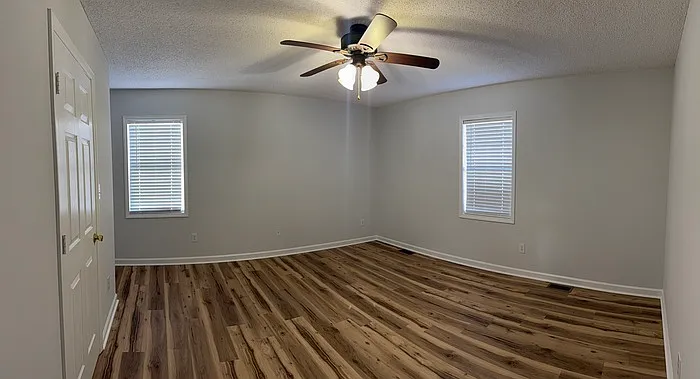 4 Oak Meadow Ln — Photo 4