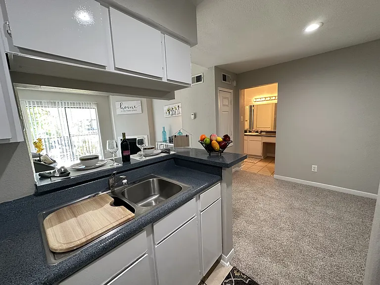 The Park @ Live Oak Apartments — Photo 71