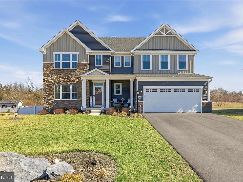 1st image of 111 Decatur Cir