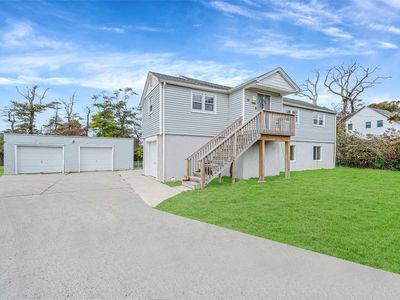 74 Monroe Drive, Mastic Beach, NY, 11951
