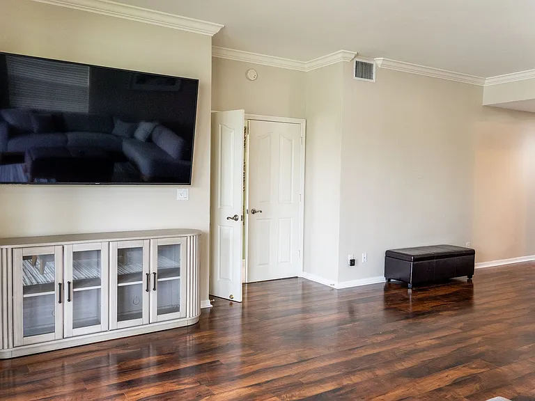 8340 Mystic Greens Way #1501 — Photo 31