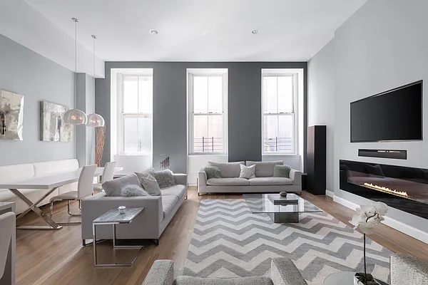 Sold by Compass | media 2