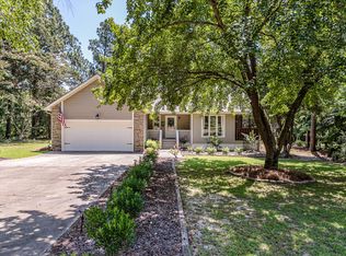 973 Blackeyed Susan Pl, Vass, NC 28394