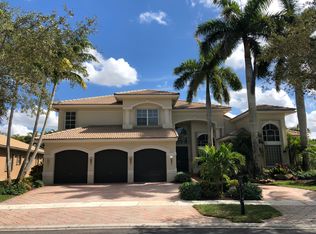 19492 Saturnia Lakes Dr, Boca Raton, FL 33498