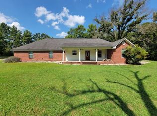 812 Hillburn Rd, Kilgore, TX 75662