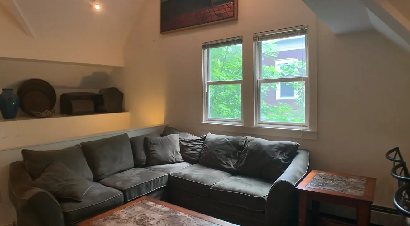 123 Highland Place - 3 — Photo 3