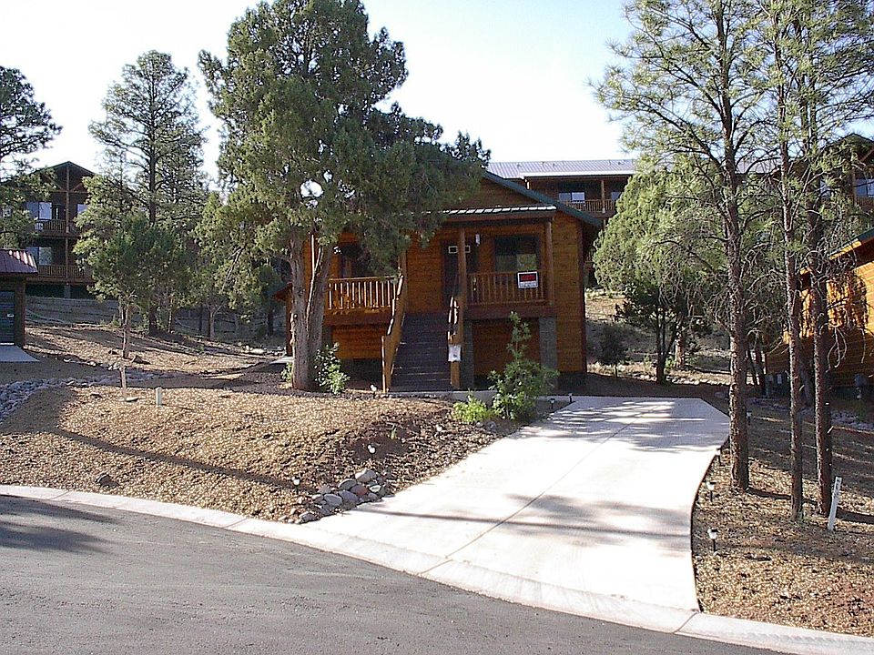 Home on large lot w/ long driveway