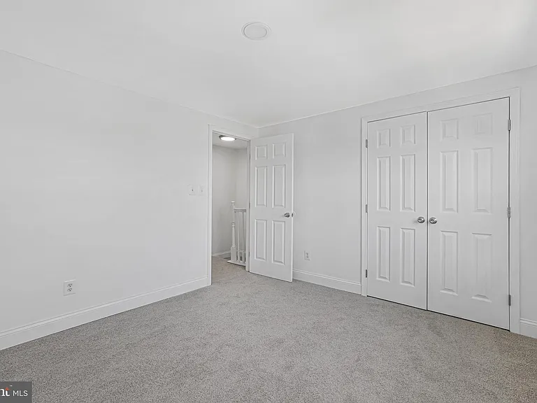 1134 Providence Ct — Photo 21