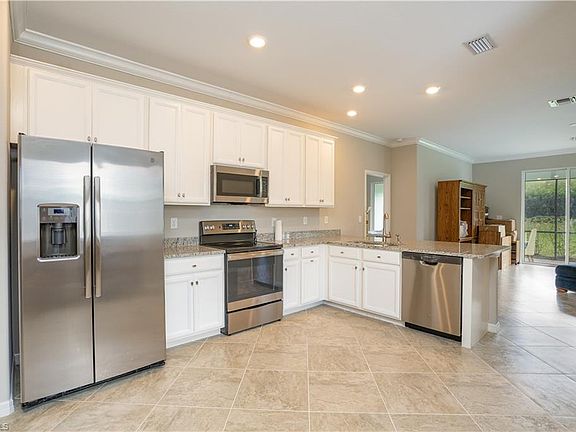 4th image of 10288 Prato Dr