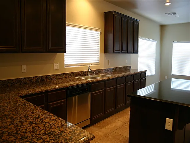 2812 Gables Vale Ct — Photo 4
