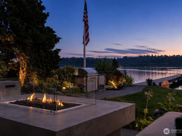 9015 NE Juanita Lane, Kirkland, WA 98034