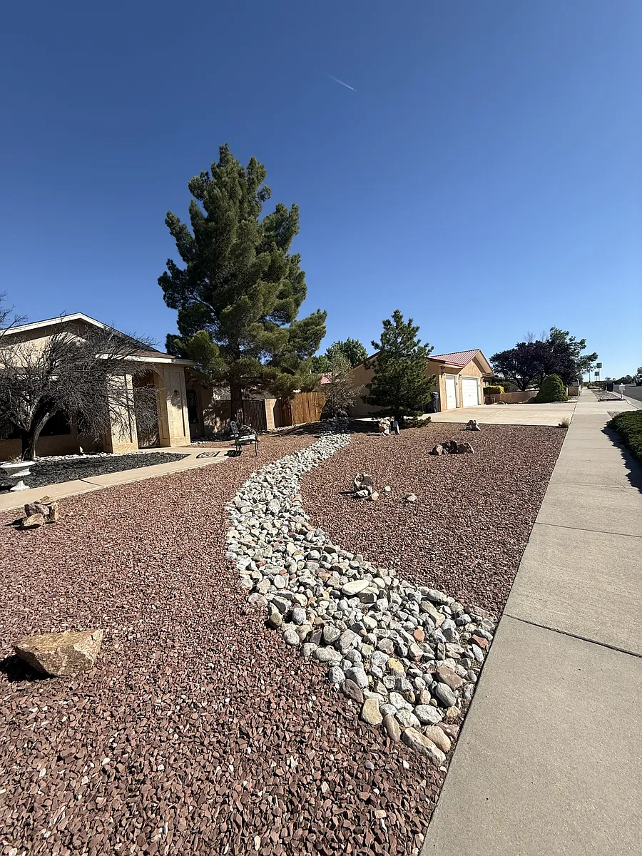 Building Photo - 6717 Tesuque Dr NW