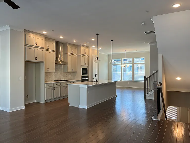 840 Kenway Ave — Photo 5