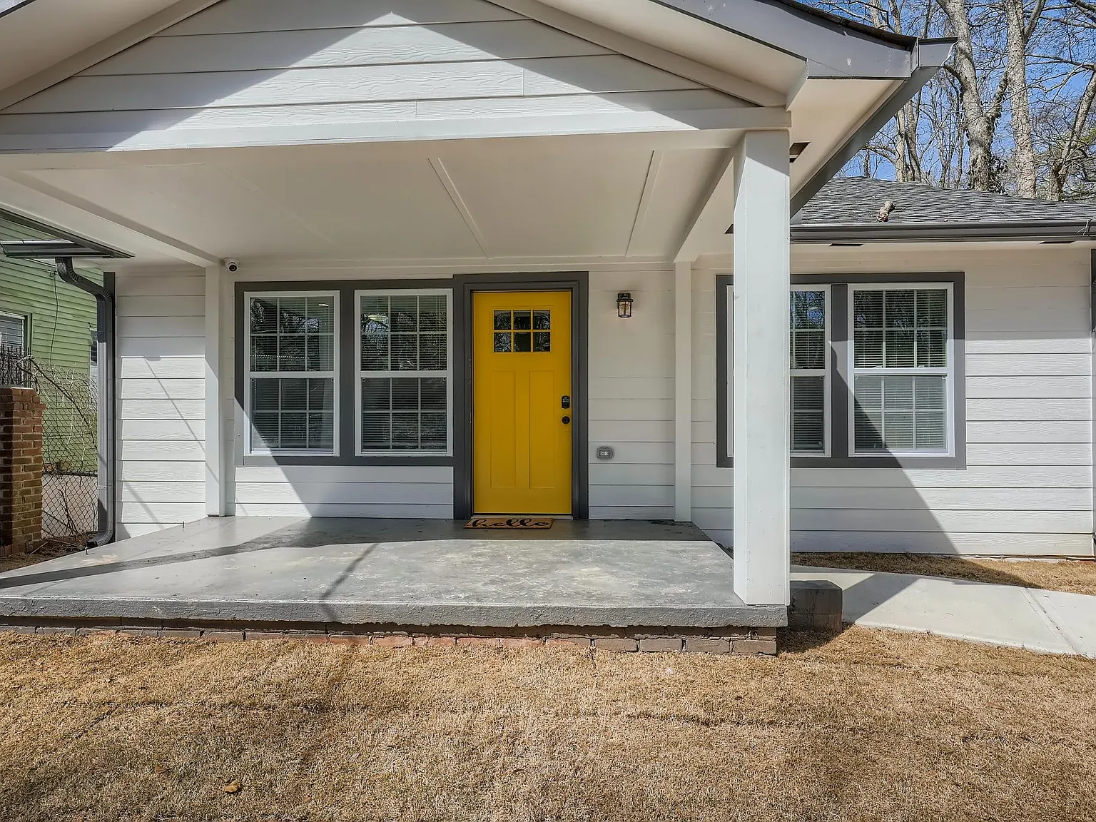 3 bed, 1120 sqft, $3,600 — Photo 3