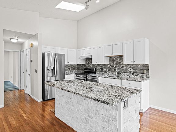 5th image of 1578 Clemson Dr #0