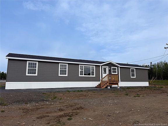 2nd image of 40 Luanne Dr