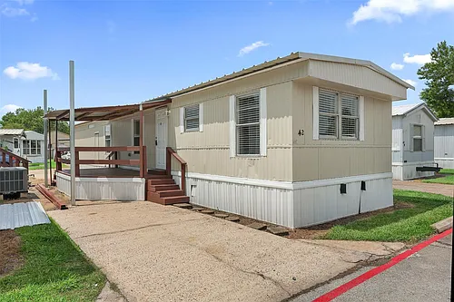 2222 N Austin Ave #42 Photo 1