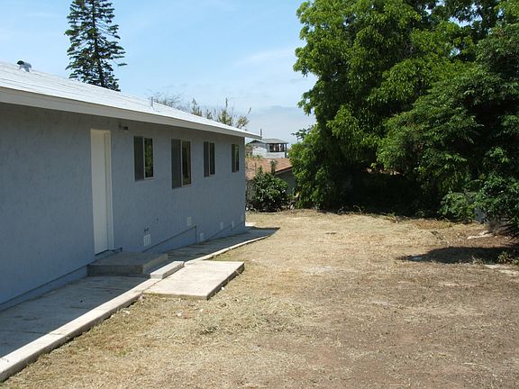 5th image of 2705 Fenton Pl