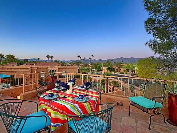 Observation Deck w/ Views!!