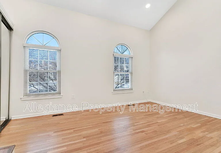 6630 Medinah Ln — Photo 19