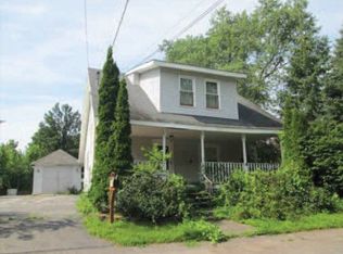 2810 Coniston Rd, Schenectady, NY 12304