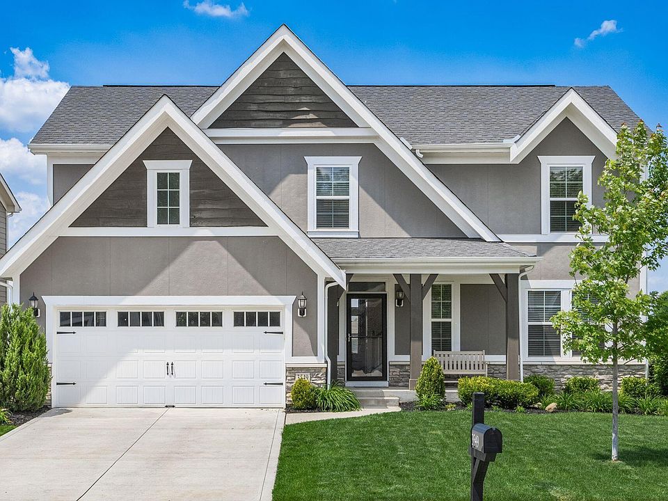 1st image of 3549 Woodland Dr