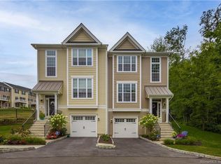 35 Moorland Dr #35, Danbury, CT 06810 | Zillow