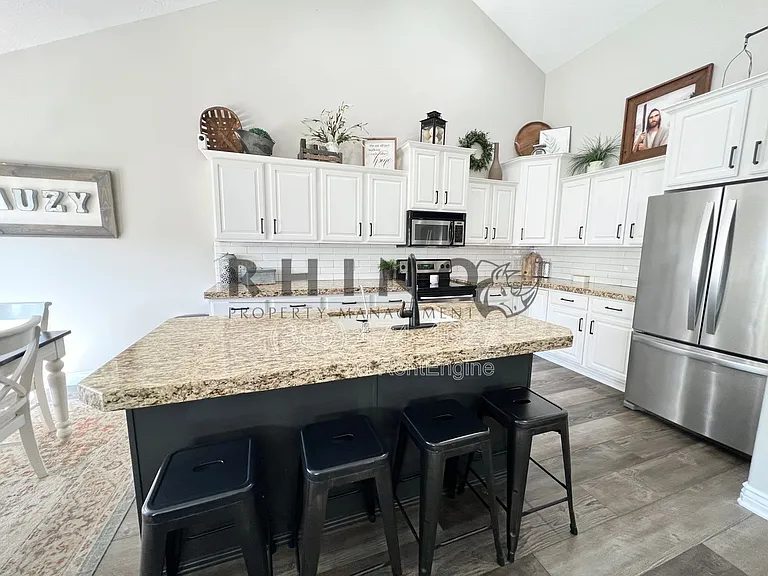 4921 W Weatherwood Ln — Photo 3