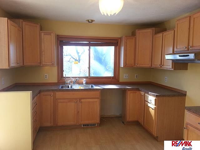 1st image of 11690 33rd Ave