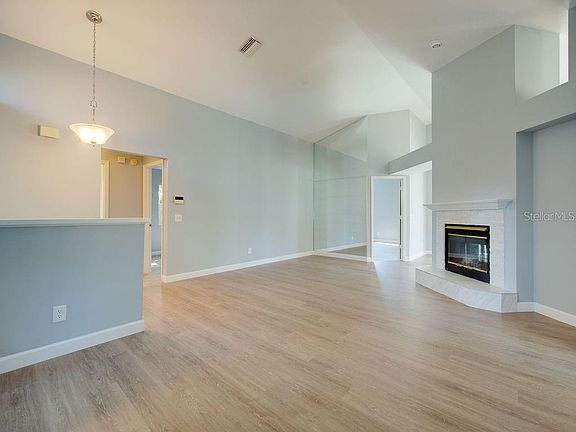 4th image of 3103 Emerson Pl