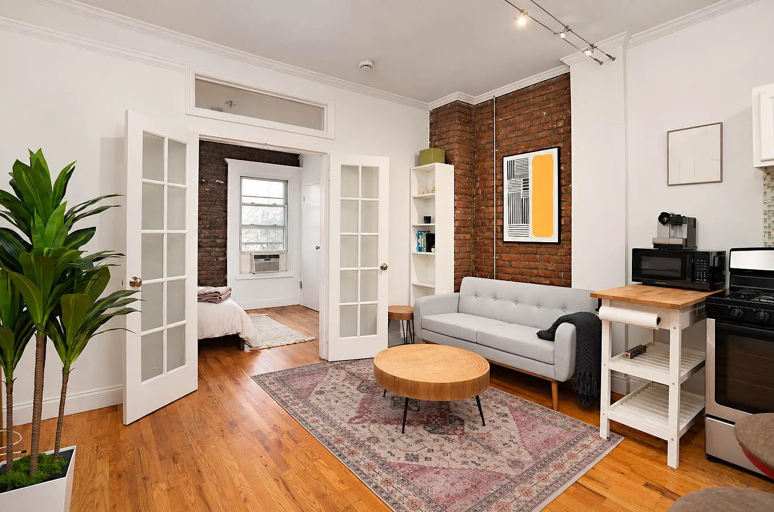 103 East Second Street — Photo 3
