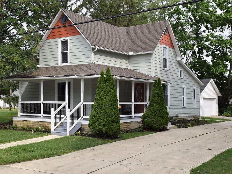 1st image of 846 W 6th St
