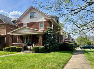102 11th Ave W, Huntington, WV 25701