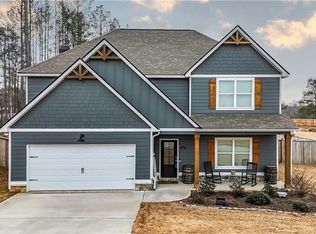 225 Tripp Ln, Carrollton, GA 30117