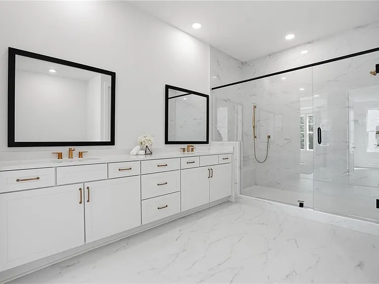 2042 Juliette Ave — Photo 18